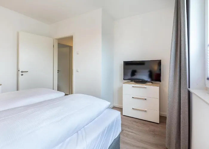 Ostseeallee Ostseeallee 3-27 شقة